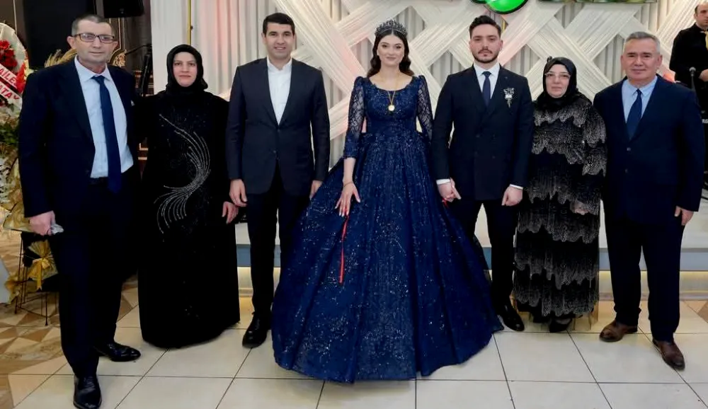 Dostları Karasansar’ı Yalnız Bırakmadılar