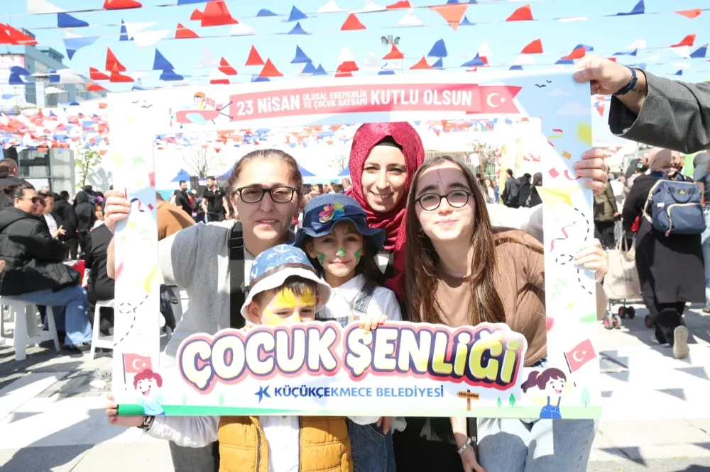 Bayram Neşesi Sokaklara Taştı