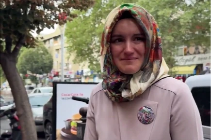 Erzincan’da eğitim ve vefa buluşması... Vali Aydoğdu ve Bakan Yerlikaya’dan o öğretmene övgü