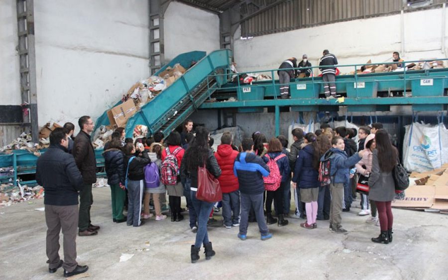 Öğrenciler Geri Dönüşümü Yerinde Öğreniyor